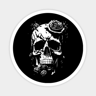 Skull with roses Magnet